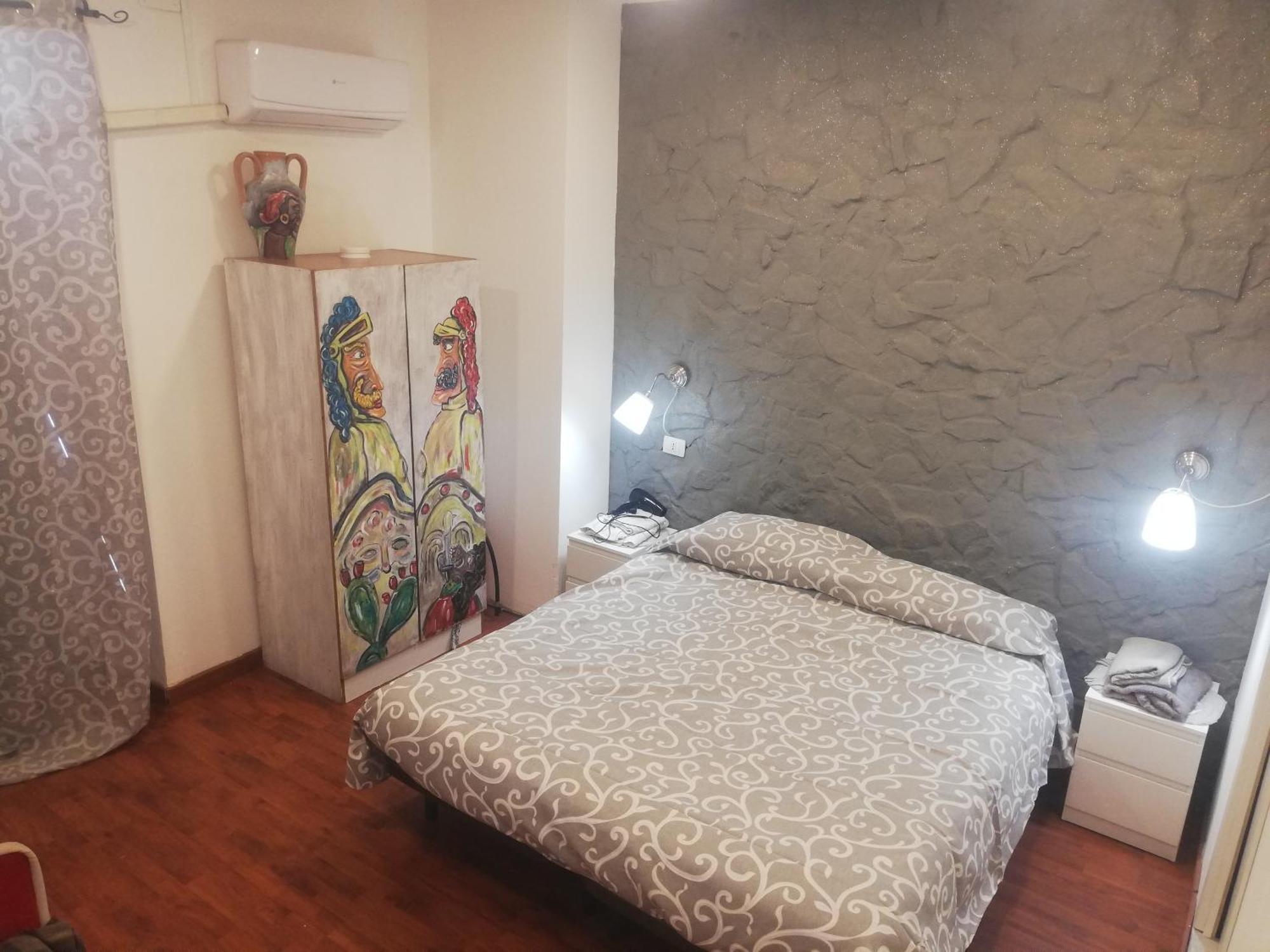 Emily House Appartement Catánia Kamer foto